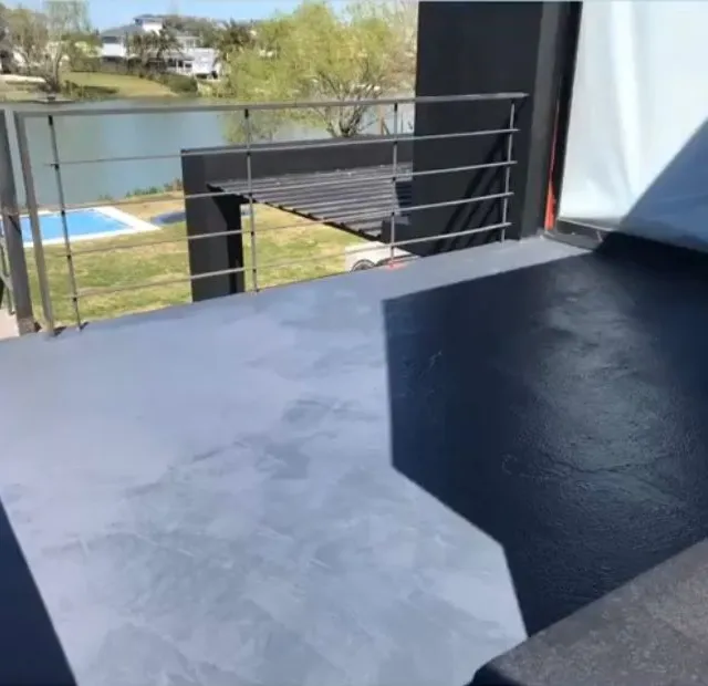 Terraza impermeabilizada con vista al lago